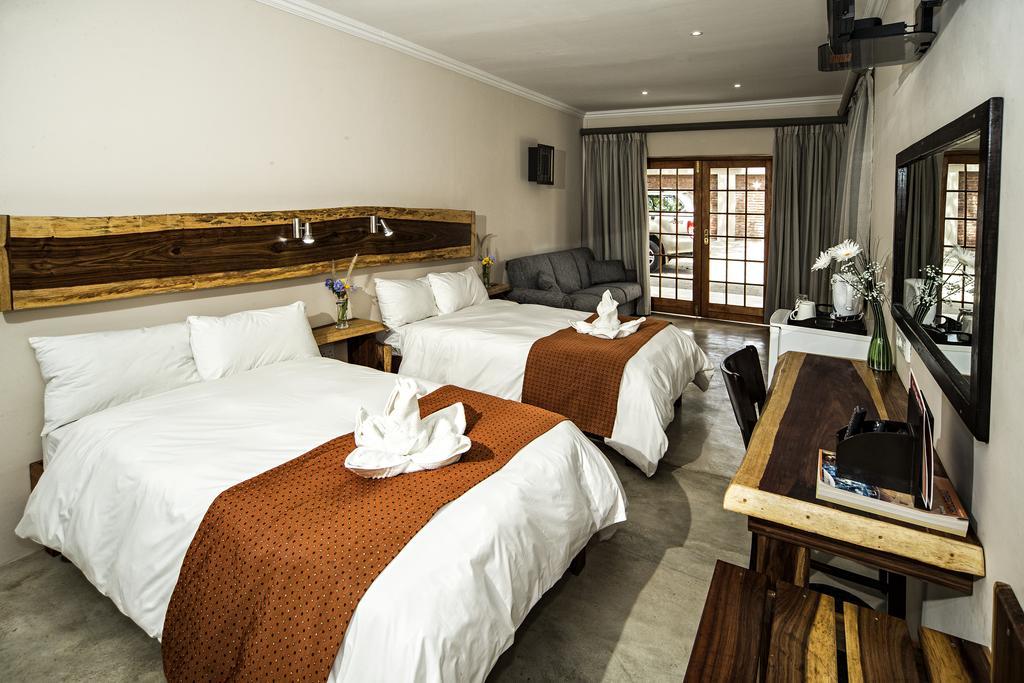 Casa Forno Country Hotel Otjiwarongo Exterior photo